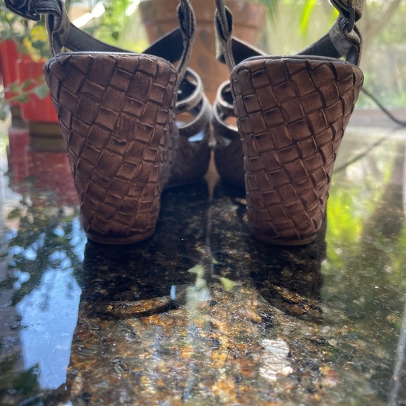 Snakeskin Print Leather Wedges